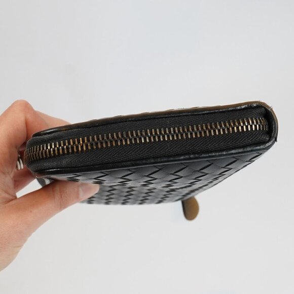 Bottega Veneta Continental Black Intrecciato Leather Zip Wallet 8.5in Oversized - Picture 7 of 11
